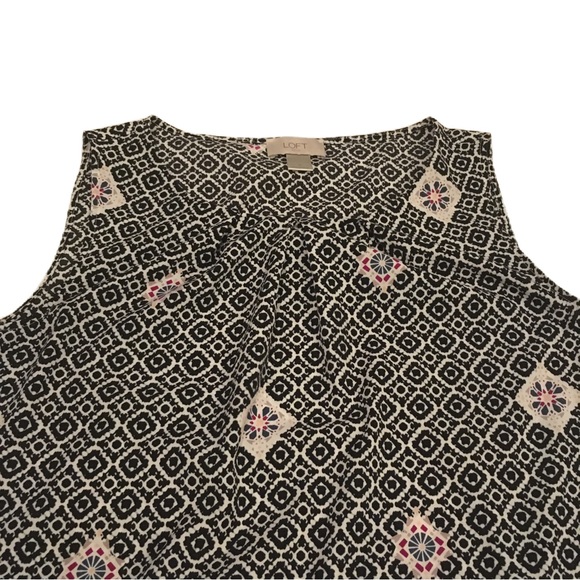 ANN TAYLOR LOFT Tanktop - Picture 4 of 8